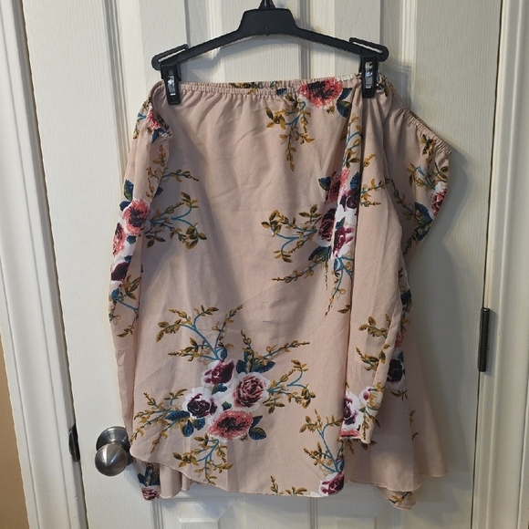 SHEIN Tops - SHEIN Floral Off-Shoulder Blouse - Pink and Cream